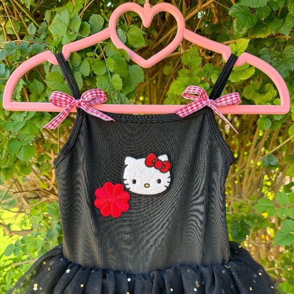 Chenille Hello Kitty Flower and Bows Black Tutu Dress Size 1-2 Years - Picture 3 of 3